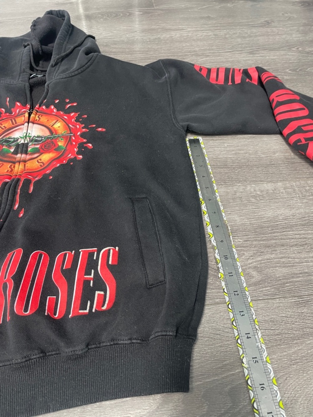 Guns N' Roses Graphic Appetite for Destruction" zip-up hoodie - Picture 7 of 8